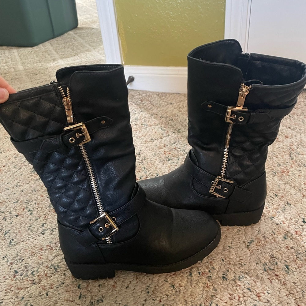 Size 2 girls boots